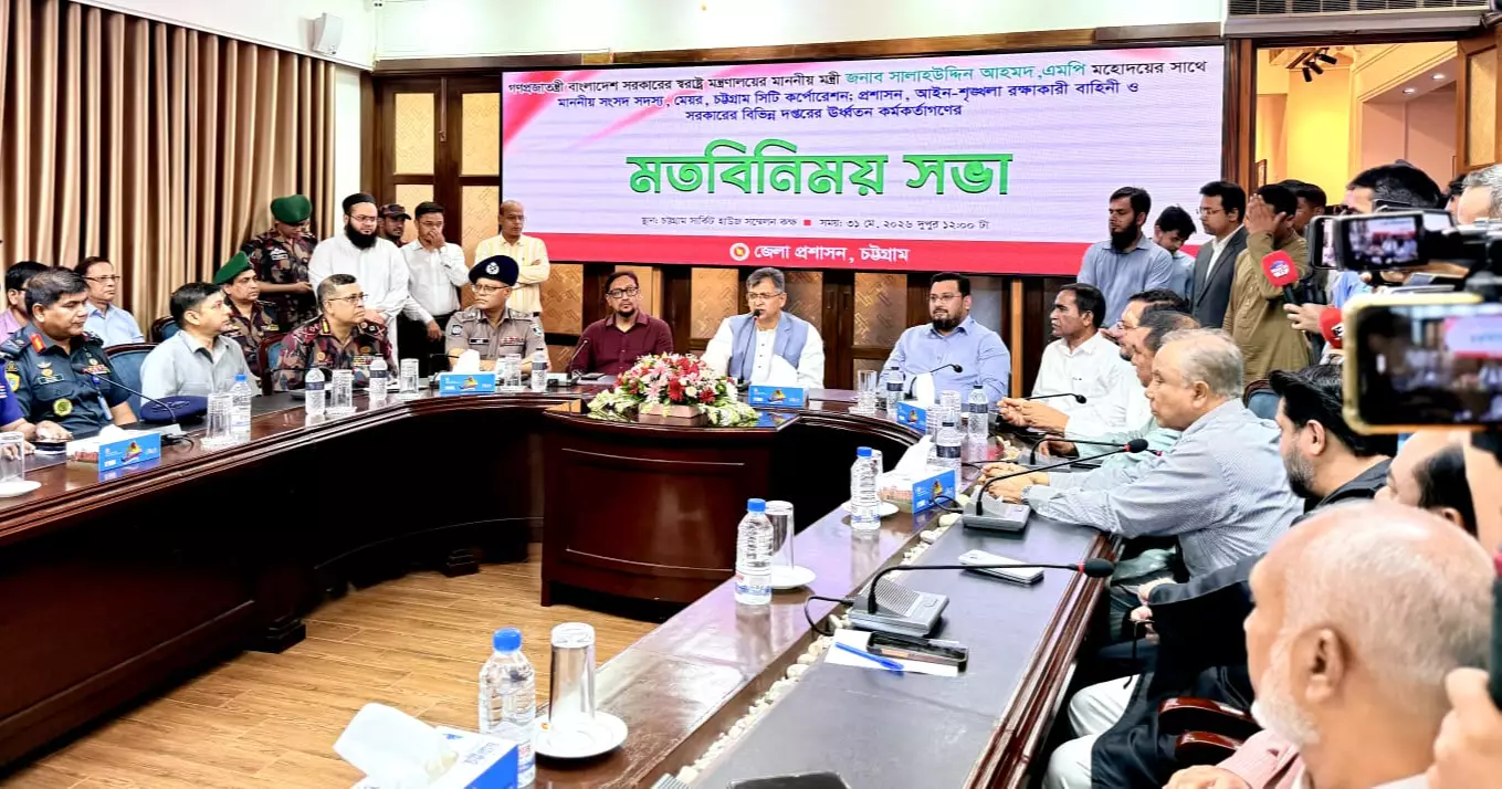 ​জঙ্গল সলিমপুরসহ সব আস্তানা গুঁড়িয়ে দেওয়া হবে, রাষ্ট্রকে চ্যালেঞ্জ করলে রক্ষা নেই: স্বরাষ্ট্রমন্ত্রী